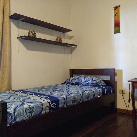 Sunset Chill Out Bed & Breakfast ซามารา ภายนอก รูปภาพ