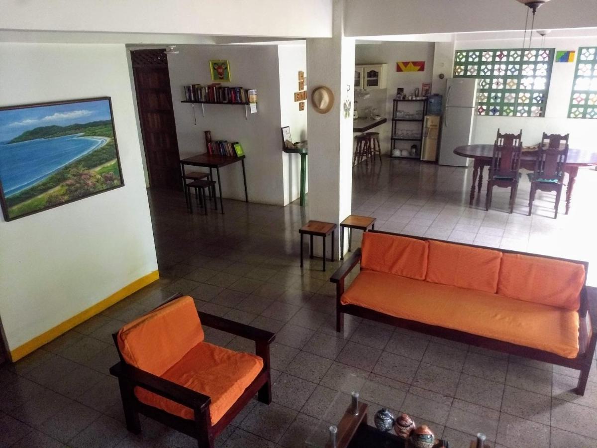 Sunset Chill Out Bed & Breakfast ซามารา ภายนอก รูปภาพ
