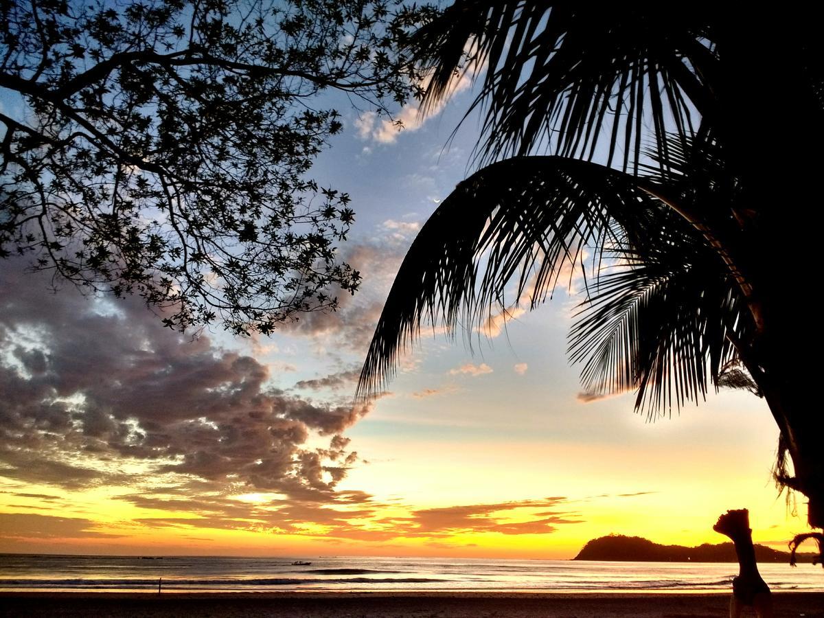 Sunset Chill Out Bed & Breakfast ซามารา ภายนอก รูปภาพ