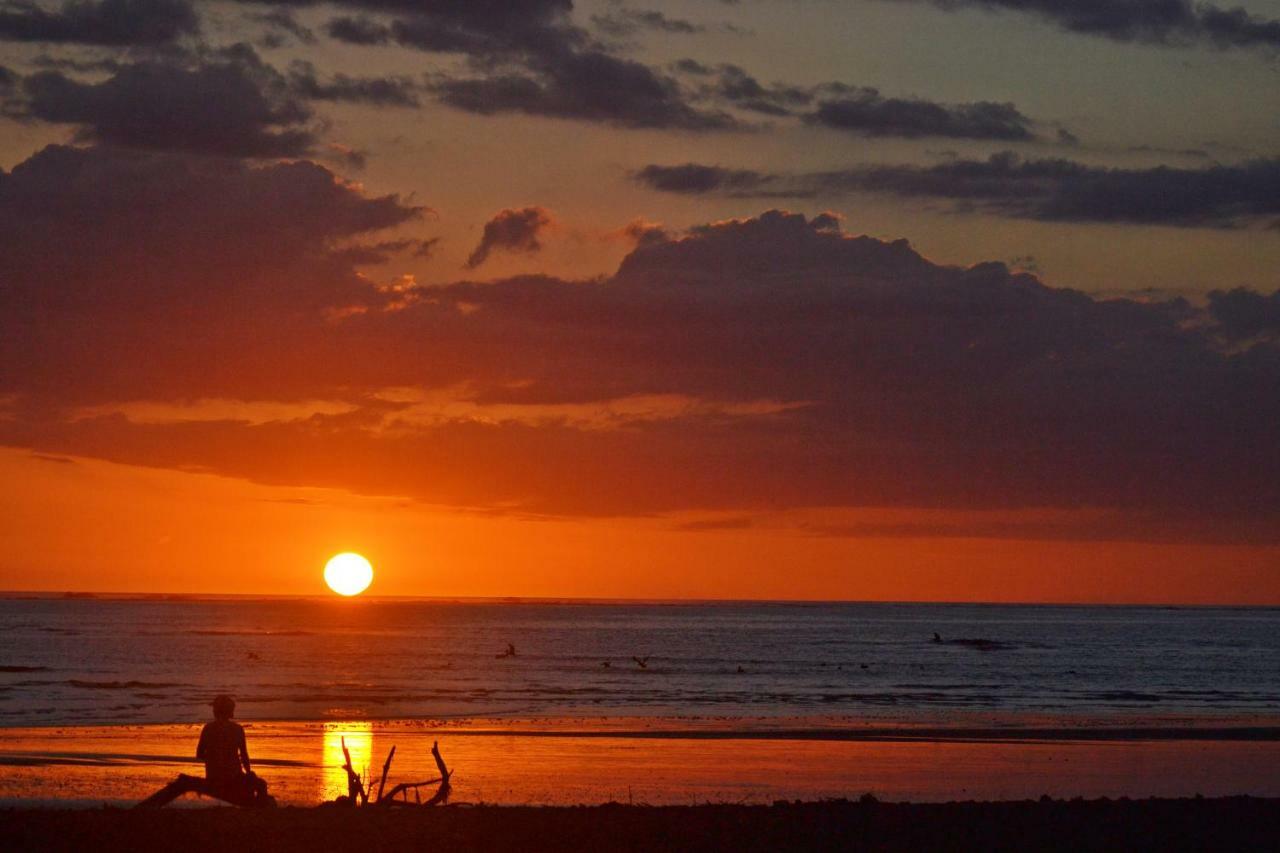 Sunset Chill Out Bed & Breakfast ซามารา ภายนอก รูปภาพ